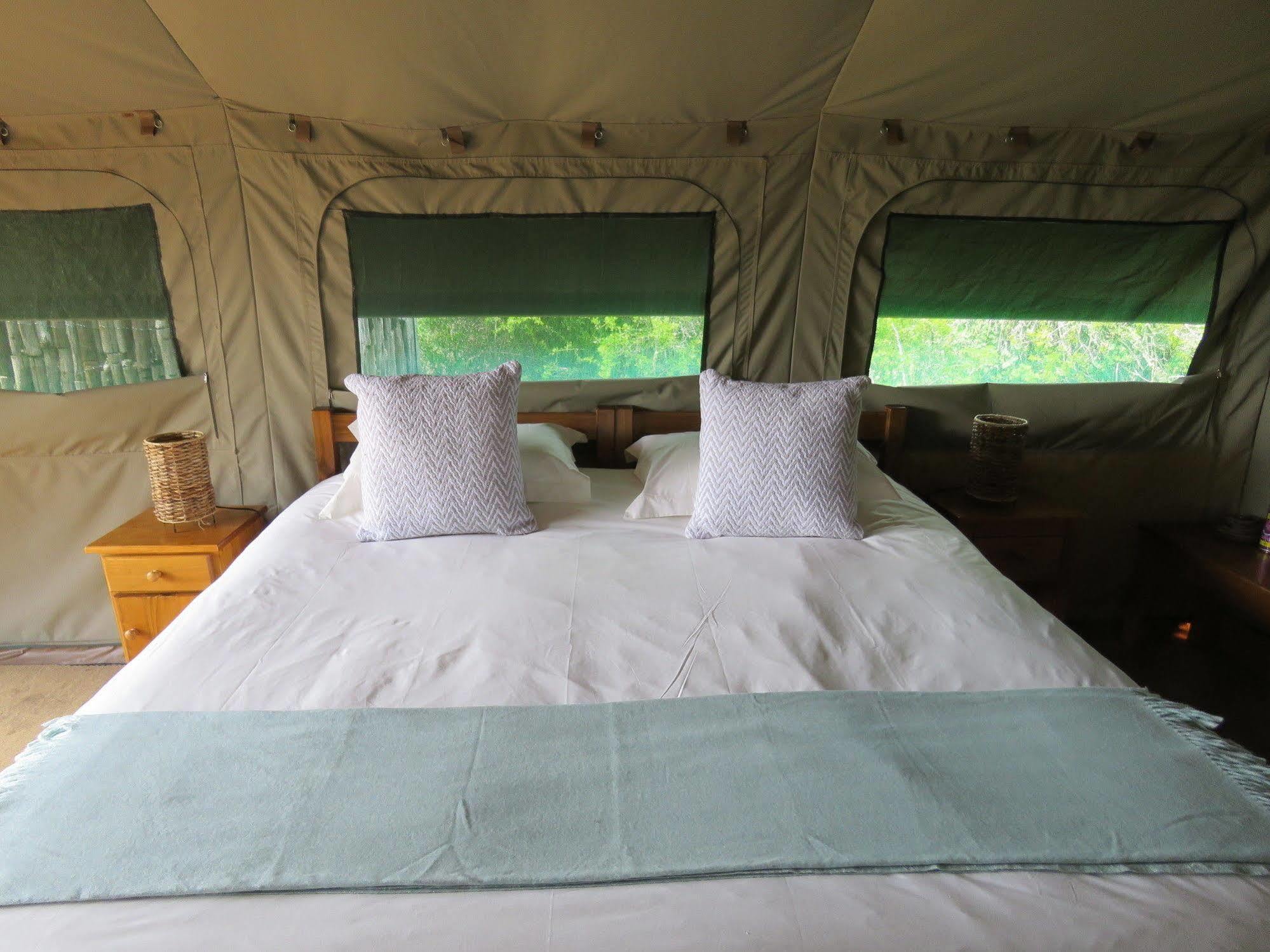 Woodbury Tented Camp - Rezervaţia Naturală Amakhala Exterior foto